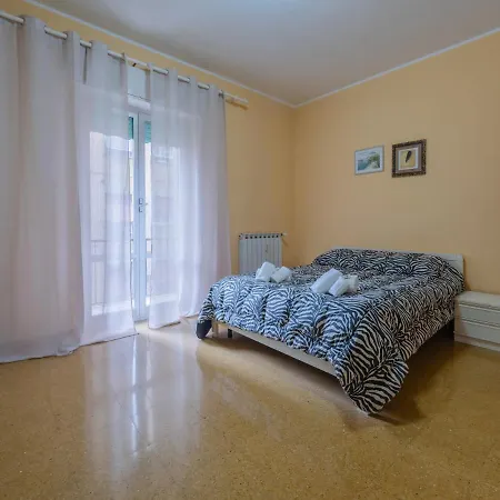 Guesthost - Casa Di Maty - Cozy With Balcony 公寓 *