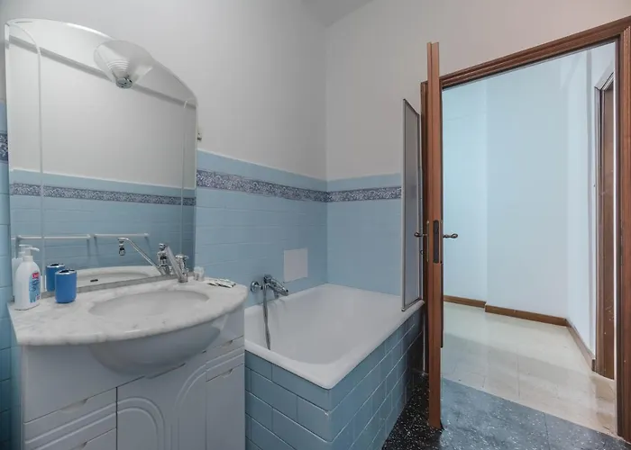 Apartment Guesthost - Casa Di Maty - Cozy With Balcony *